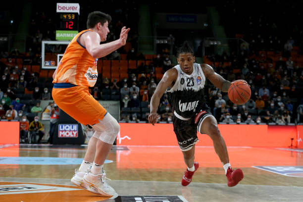 令人充满期 令人充满期